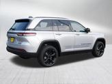 Thumbnail of 2025 Silver Zynith Jeep Grand Cherokee