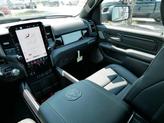 Thumbnail of 2026 Diamond Black Crystal Pearlcoat RAM 1500