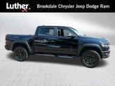 Photo of 2022 Diamond Black Crystal Pearlcoat RAM 1500