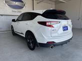 Thumbnail of 2019 White Acura RDX