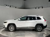 Thumbnail of 2020 Bright White Clearcoat Jeep Cherokee