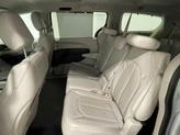 Thumbnail of 2018 Bright White Clearcoat Chrysler Pacifica