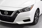 Thumbnail of 2022 Aspen White Tricoat Nissan Versa