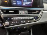 Thumbnail of 2022 Red Lexus ES 350