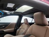 Thumbnail of 2022 Red Lexus ES 350