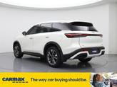 Thumbnail of 2024 White INFINITI QX60