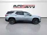 Thumbnail of 2023 Sterling Gray Metallic Chevrolet Traverse