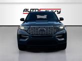Thumbnail of 2024 Carbonized Gray Metallic Ford Explorer