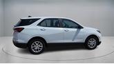 Thumbnail of 2022 Summit White Chevrolet Equinox