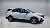 Thumbnail of 2022 Summit White Chevrolet Equinox