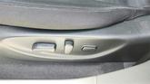 Thumbnail of 2023 White / Black Nissan Leaf