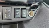 Thumbnail of 2023 White / Black Nissan Leaf