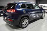 Thumbnail of 2015 True Blue Pearlcoat Jeep Cherokee