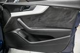Thumbnail of 2018 Navarra Blue Metallic Audi S5