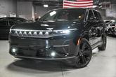Thumbnail of 2024 Diamond Black Crystal Pearlcoat Jeep Wagoneer S