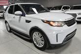 Thumbnail of 2018 Fuji White Land Rover Discovery