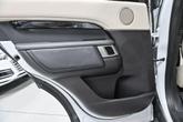Thumbnail of 2018 Fuji White Land Rover Discovery