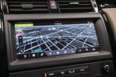 Thumbnail of 2018 Fuji White Land Rover Discovery