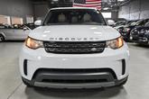 Thumbnail of 2018 Fuji White Land Rover Discovery