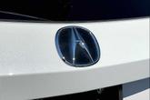Thumbnail of 2025 Platinum White Pearl Acura MDX