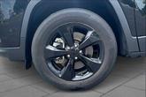 Thumbnail of 2023 Diamond Black Crystal Pearlcoat Jeep Cherokee