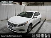 Photo of 2015 White Hyundai SONATA