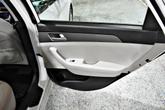 Thumbnail of 2015 White Hyundai SONATA