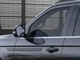 Thumbnail of 2025 Infinite Black Metallic Clearcoat Lincoln Navigator