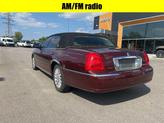 Thumbnail of 2004 Light Tundra Clearcoat Metallic Lincoln Town Car