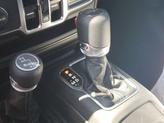 Thumbnail of 2025 Granite Crystal Metallic Clearcoat Jeep Gladiator
