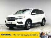 Thumbnail of 2016 White Honda Pilot