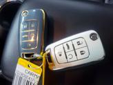Thumbnail of 2015 White Chevrolet Volt