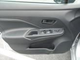 Thumbnail of 2025 Brilliant Silver Metallic Nissan Versa
