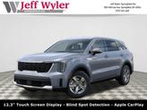 Photo of 2025 Everlasting Silver Kia Sorento