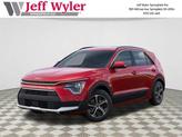 Photo of 2025 Runway Red Kia Niro