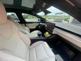 Thumbnail of 2021 Deep Blue Metallic Tesla Model S