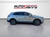 Thumbnail of 2023 Silver Radiance Metallic Clearcoat Lincoln Nautilus