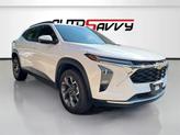 Photo of 2025 Summit White Chevrolet Trax