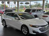 Photo of 2025 Summit White Chevrolet Malibu