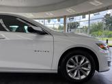 Thumbnail of 2025 Summit White Chevrolet Malibu