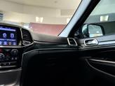 Thumbnail of 2019 Granite Crystal Clearcoat Metallic Jeep Grand Cherokee