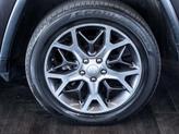 Thumbnail of 2019 Granite Crystal Clearcoat Metallic Jeep Grand Cherokee