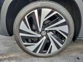 Thumbnail of 2025 Deep Black Pearl Effect Volkswagen ID.4
