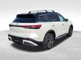 Thumbnail of 2025 Mjst Whte INFINITI QX60