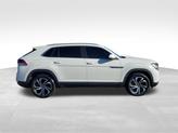 Thumbnail of 2022 Pure White Volkswagen Atlas Cross Sport
