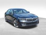 Photo of 2024 Black Sapphire Metallic BMW i5