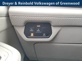 Thumbnail of 2025 Deep Black Pearl Effect Volkswagen Atlas