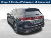 Thumbnail of 2025 Deep Black Pearl Effect Volkswagen Atlas