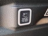 Thumbnail of 2022 Bright White Clearcoat Jeep Grand Cherokee L
