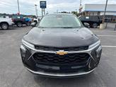 Thumbnail of 2026 Mosaic Black Metallic Chevrolet Trax